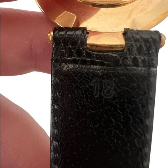 GUCCI Two toned watch - Picture 11 of 13